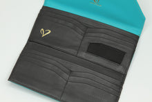 Load image into Gallery viewer, Teal Tri-Fold Leather Wallet
